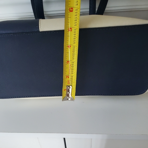 Calvin Klein tote bag. - Picture 16 of 16